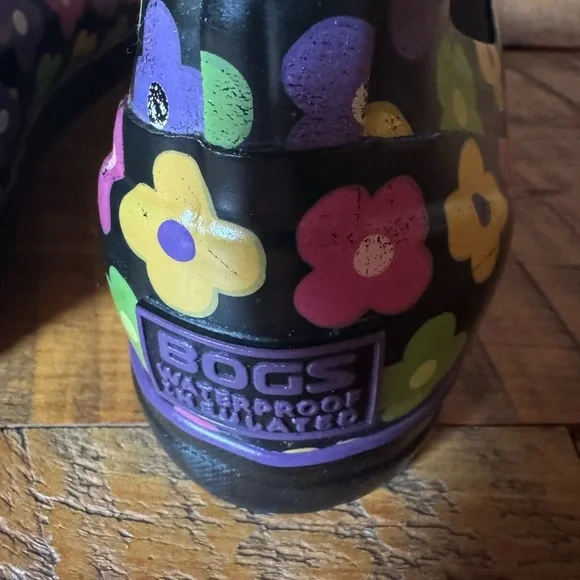 Bogs Mattie Posie rain booties Size 6 Black with multicolor floral print Size 6 - Picture 7 of 14